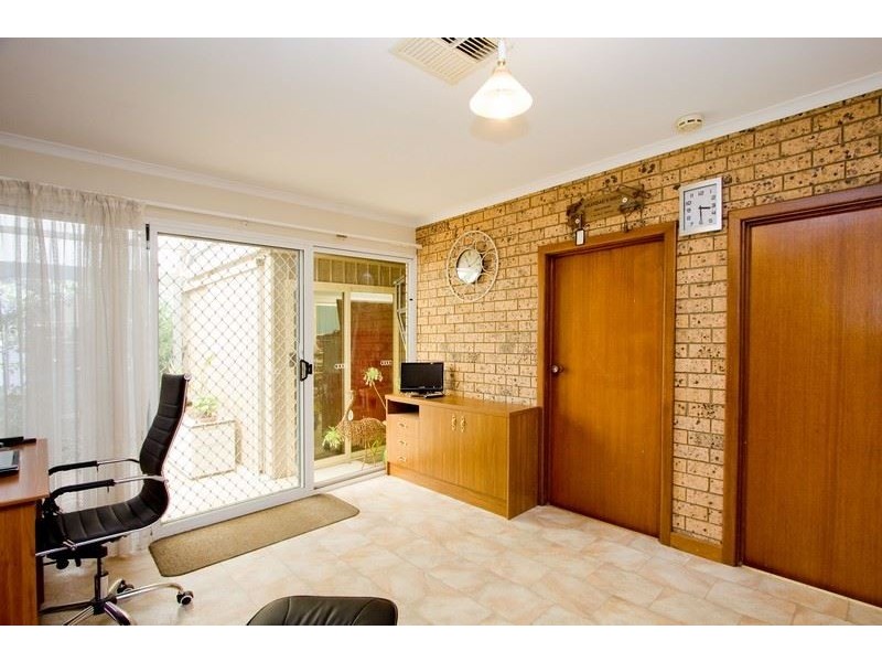 14 Saratoga Dve, Novar Gardens SA 5040