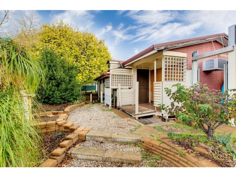 2 Goshawk Avenue, Modbury Heights SA 5092