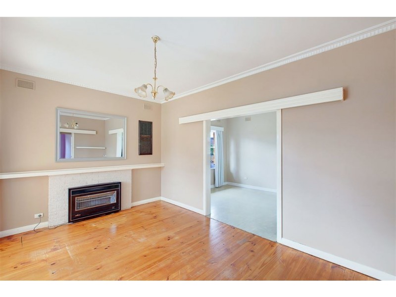 6 McAllan Avenue, Seaton SA 5023
