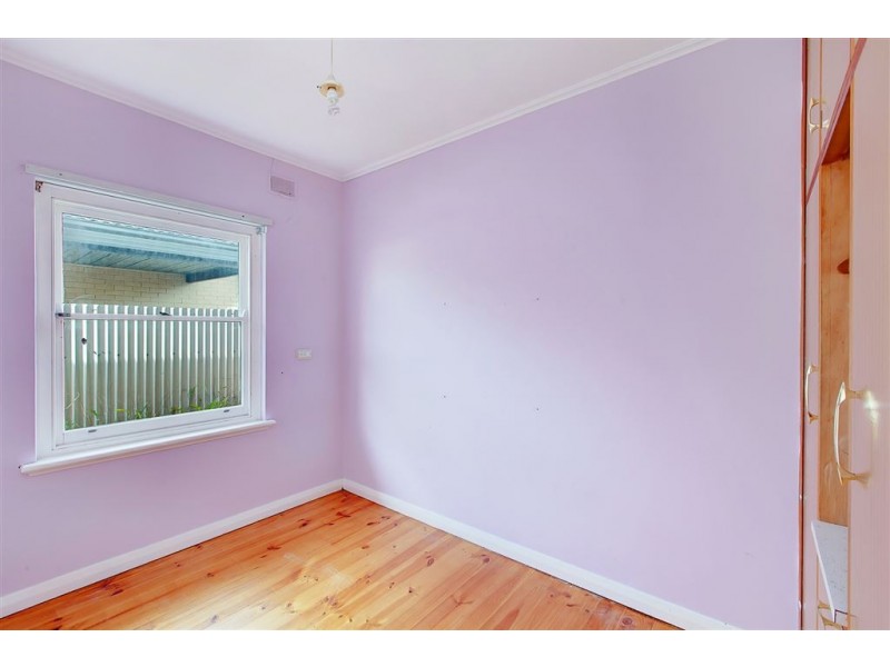 6 McAllan Avenue, Seaton SA 5023