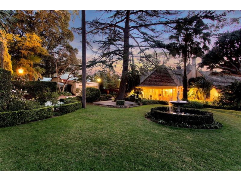 5 Carrick Hill Drive, Mitcham SA 5062