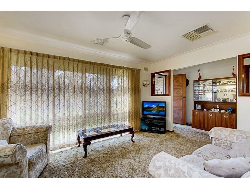 287 Wright Road, Valley View SA 5093