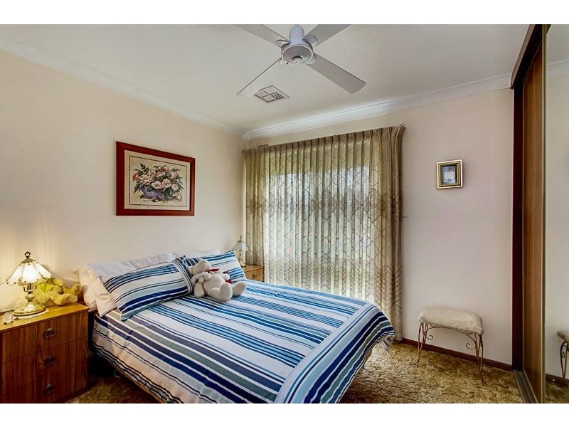 287 Wright Road, Valley View SA 5093