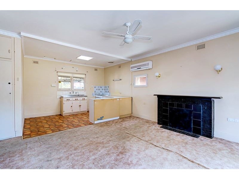 173 Victoria Road, Largs Bay SA 5016