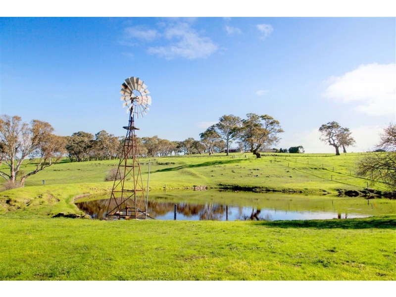 70 Hermanns Road, Mount Torrens SA 5244