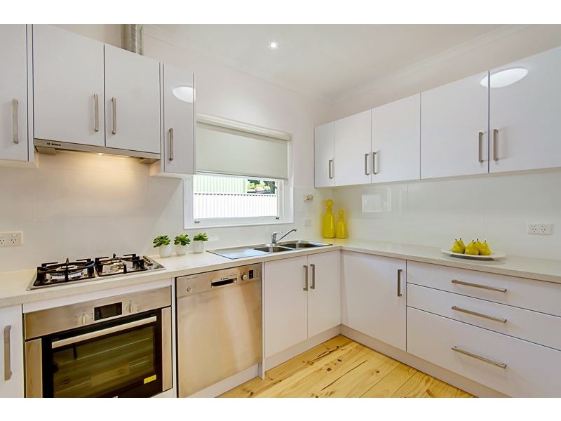 3/9 North Parade, Kingswood SA 5062