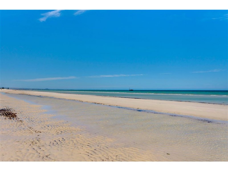 91 Seaview Road, Tennyson SA 5022