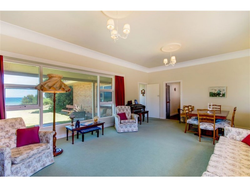 91 Seaview Road, Tennyson SA 5022