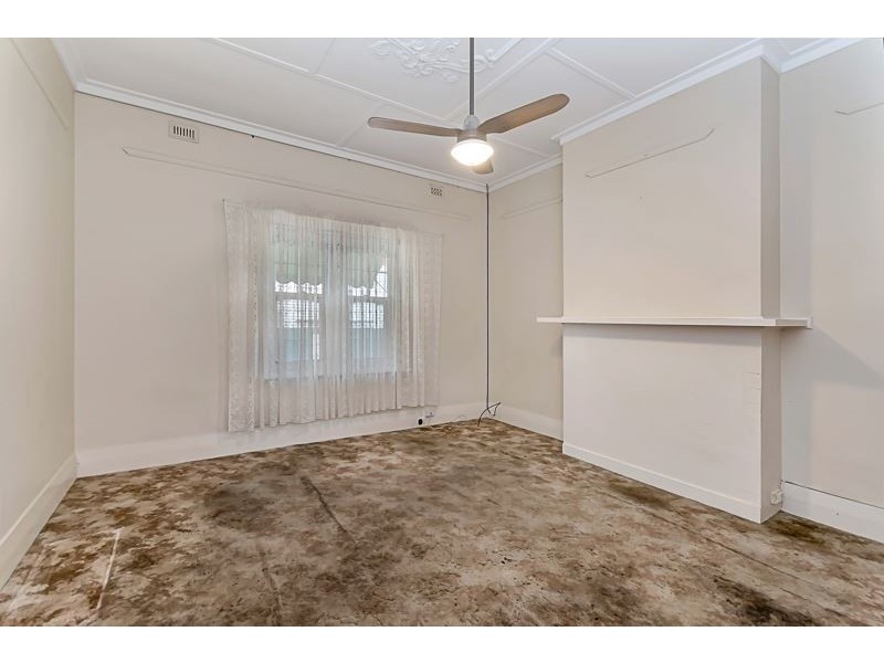 61 William Street, Beverley SA 5009