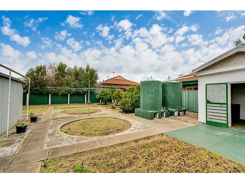 61 William Street, Beverley SA 5009