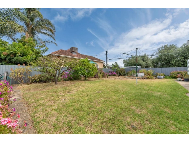 12 Westminster Avenue, Fulham Gardens SA 5024