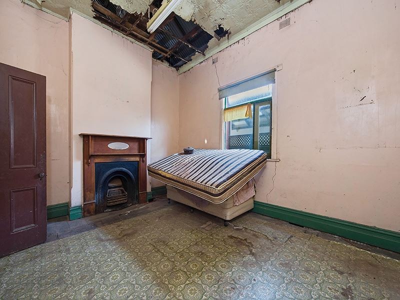 78 Seventh Avenue, St Peters SA 5069