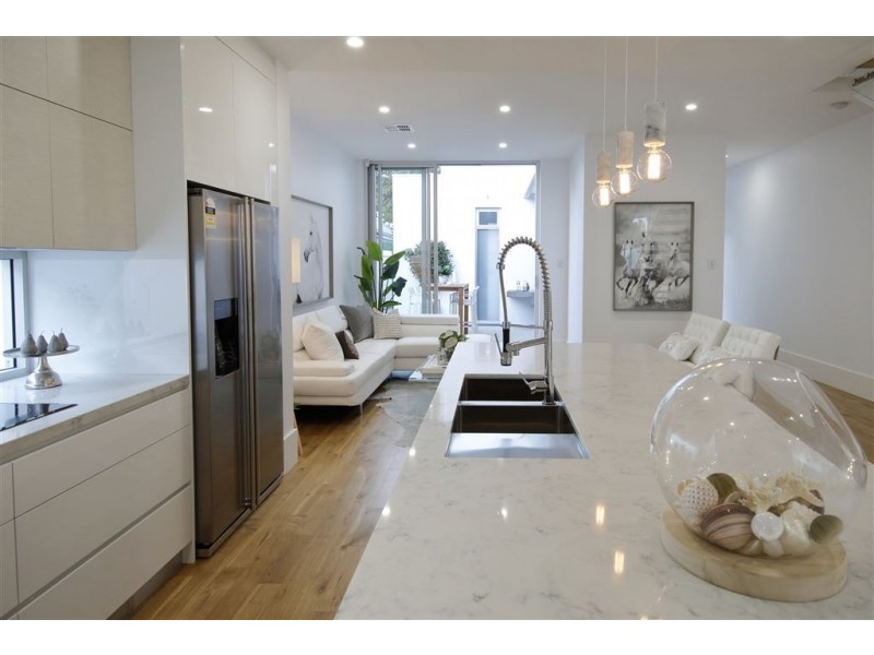 12 Kent Street, Glenelg SA 5045