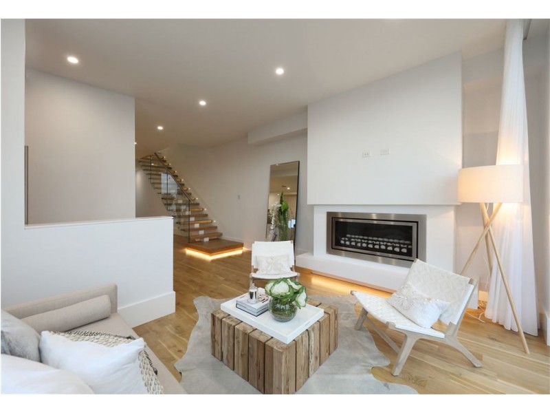 12 Kent Street, Glenelg SA 5045