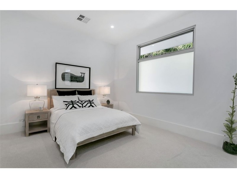 12 Kent Street, Glenelg SA 5045