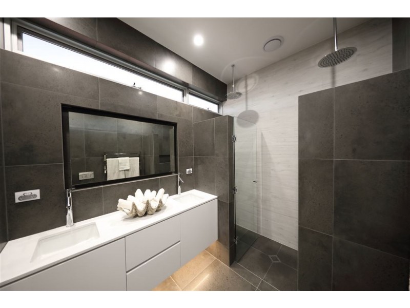 12 Kent Street, Glenelg SA 5045