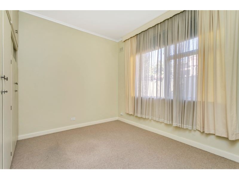 19 Sunset Crescent, Grange SA 5022
