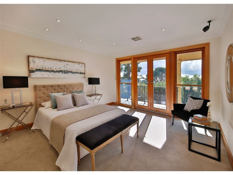 4 Goldsack Street, Glen Osmond SA 5064