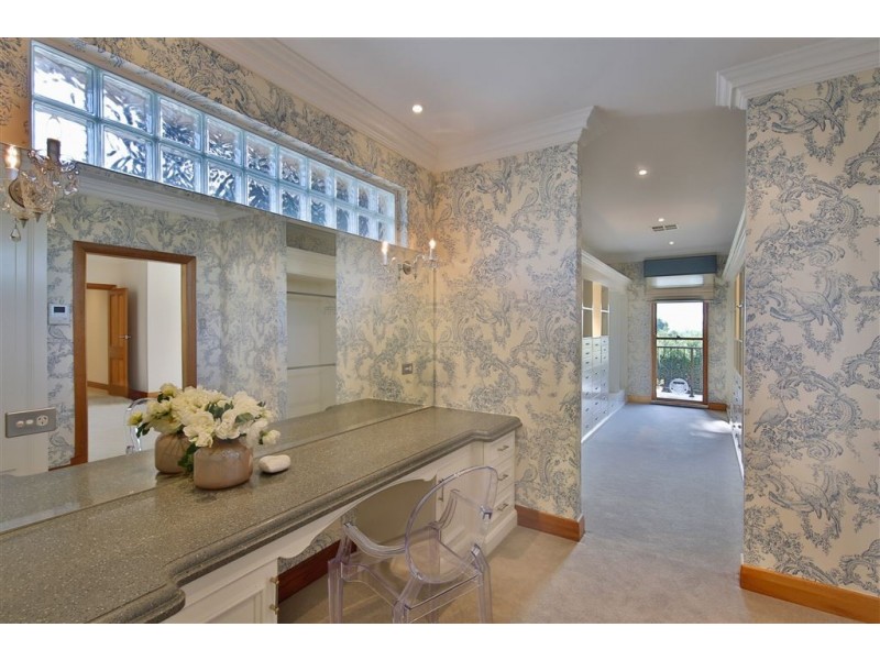 4 Goldsack Street, Glen Osmond SA 5064
