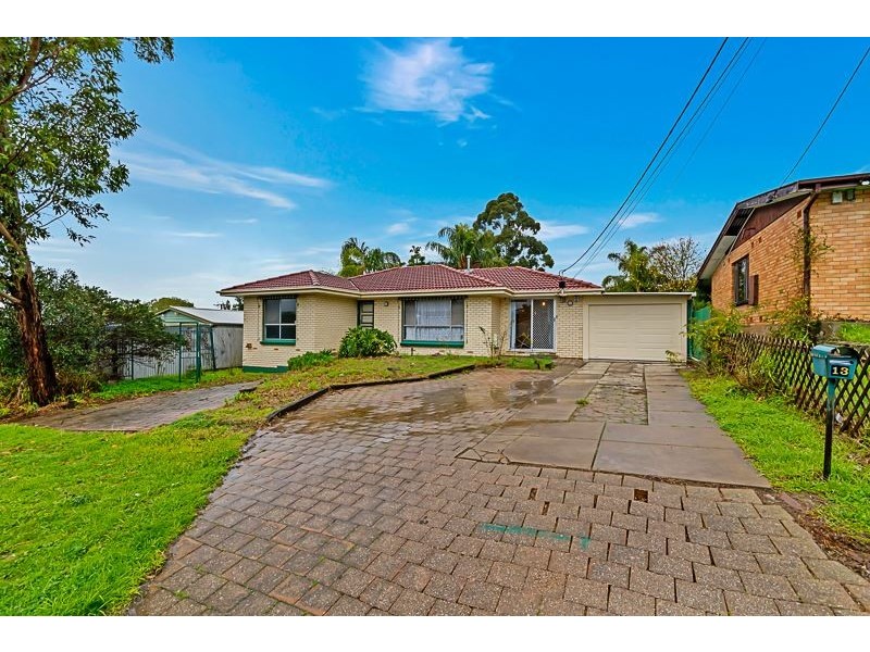 13 Highland Drive, Ridgehaven SA 5097