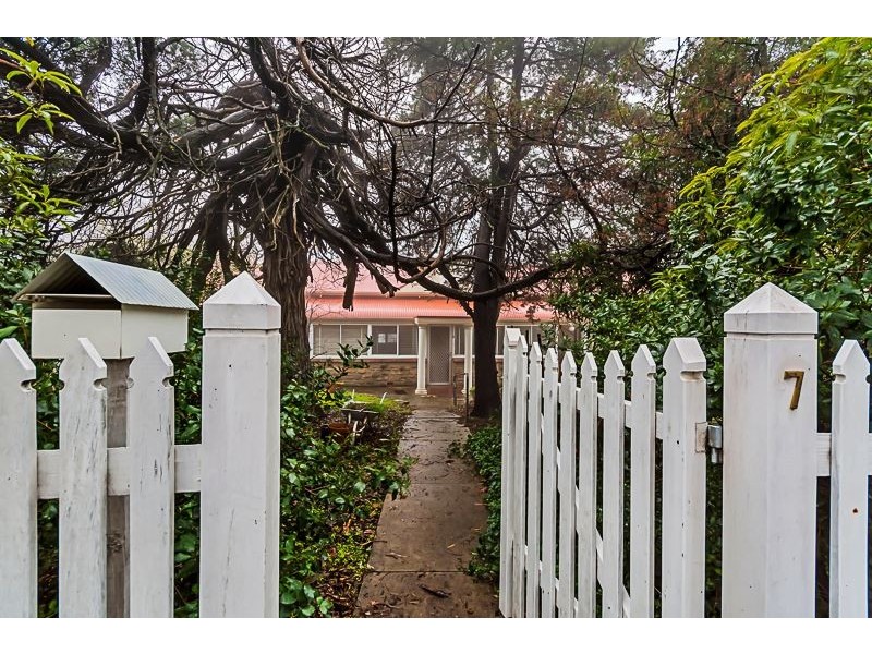 7 Sheoak Road, Belair SA 5052