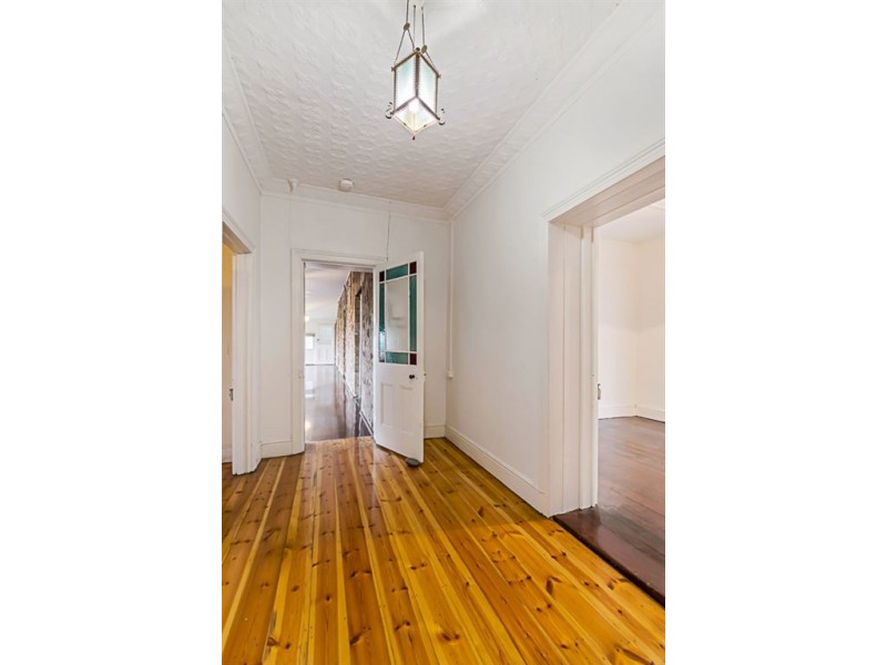 7 Sheoak Road, Belair SA 5052