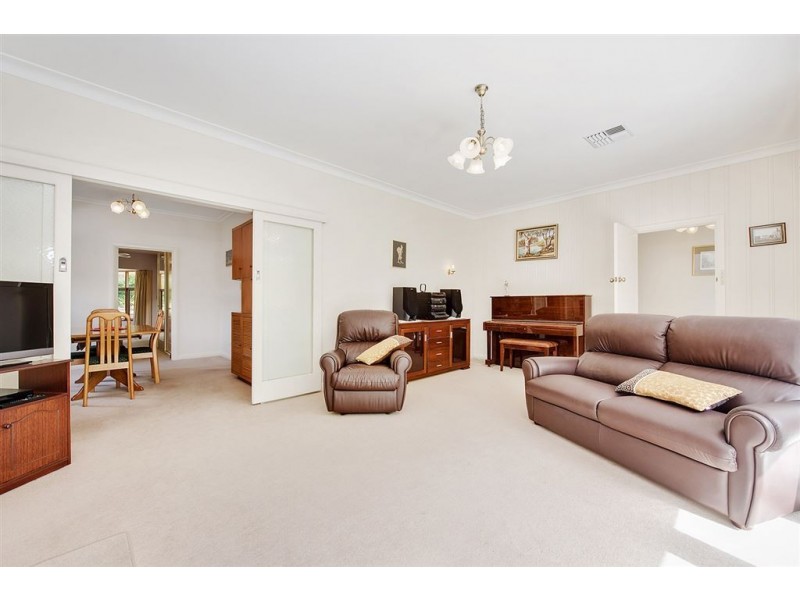 10 Grey Avenue, Beaumont SA 5066