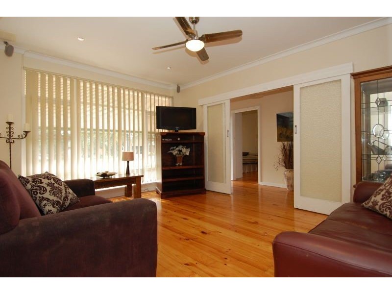 1 Forest Place, Rostrevor SA 5073