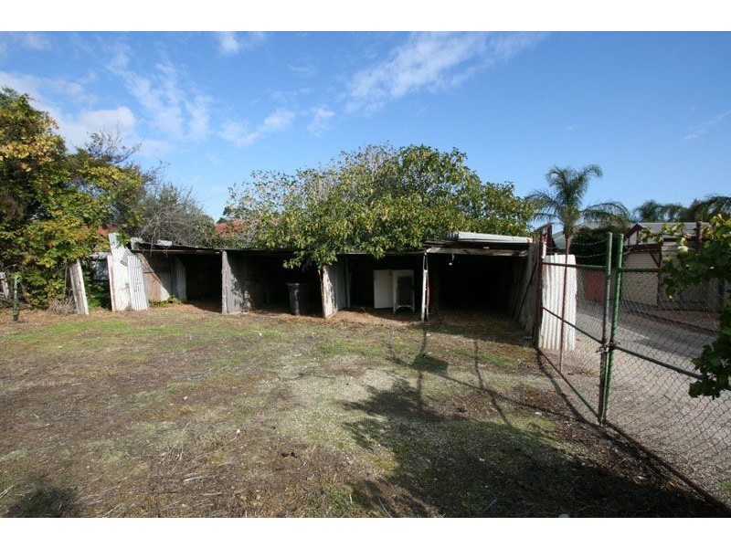 160 Drayton Street, Bowden SA 5007