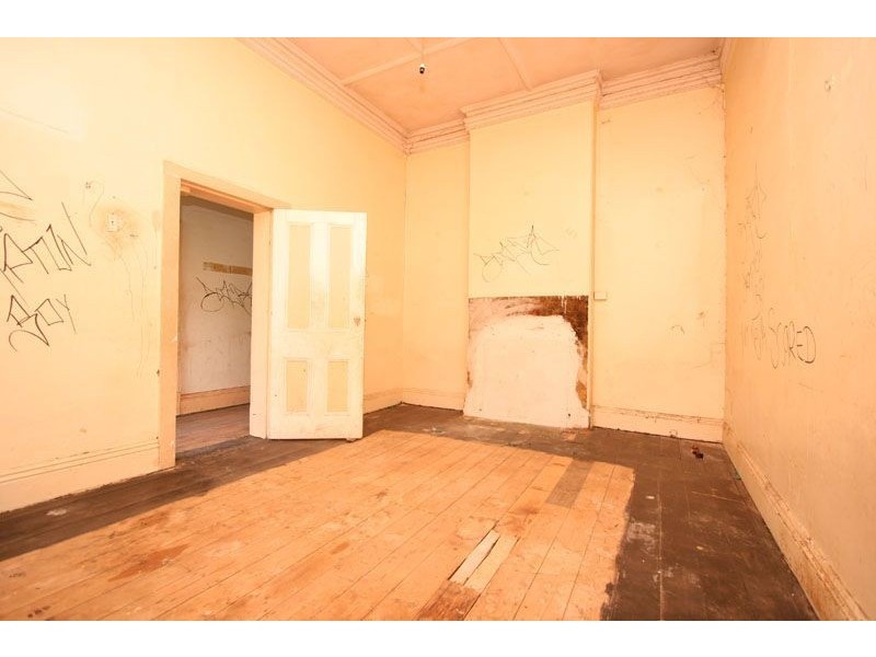 160 Drayton Street, Bowden SA 5007