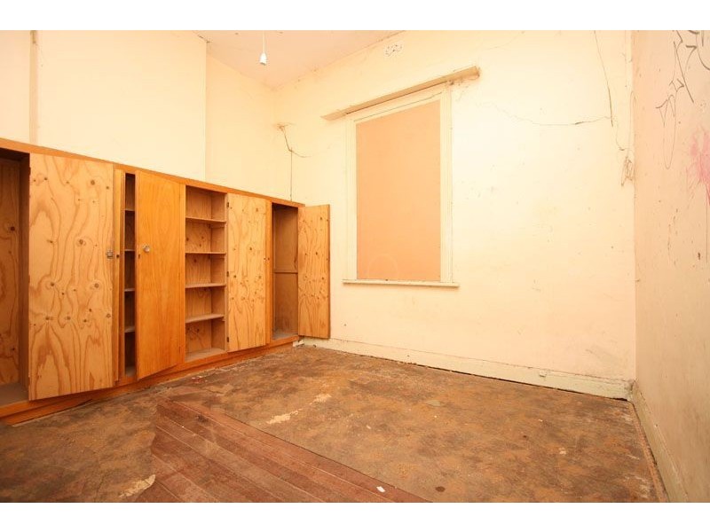160 Drayton Street, Bowden SA 5007