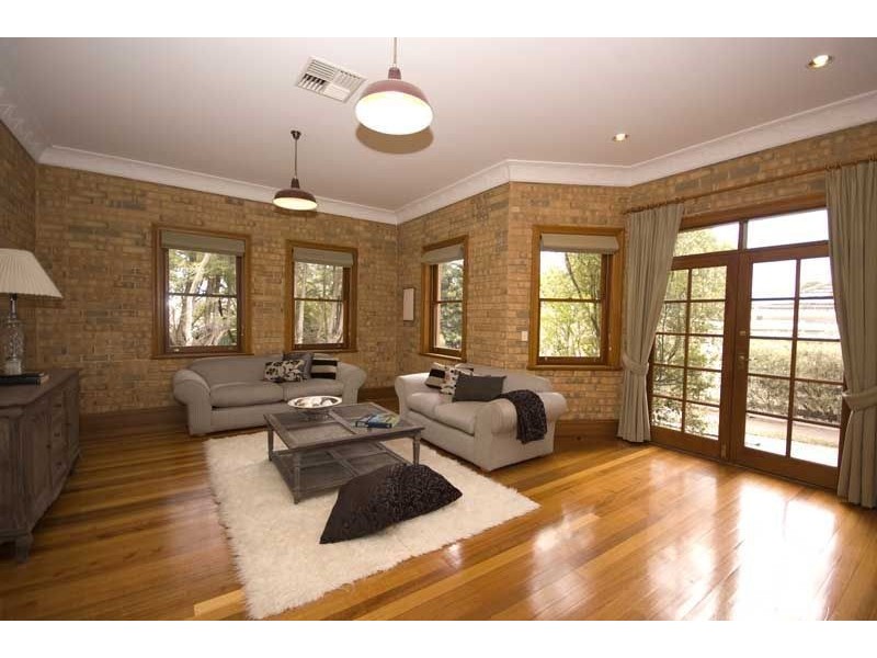 8 Fernleigh Avenue, Beaumont SA 5066