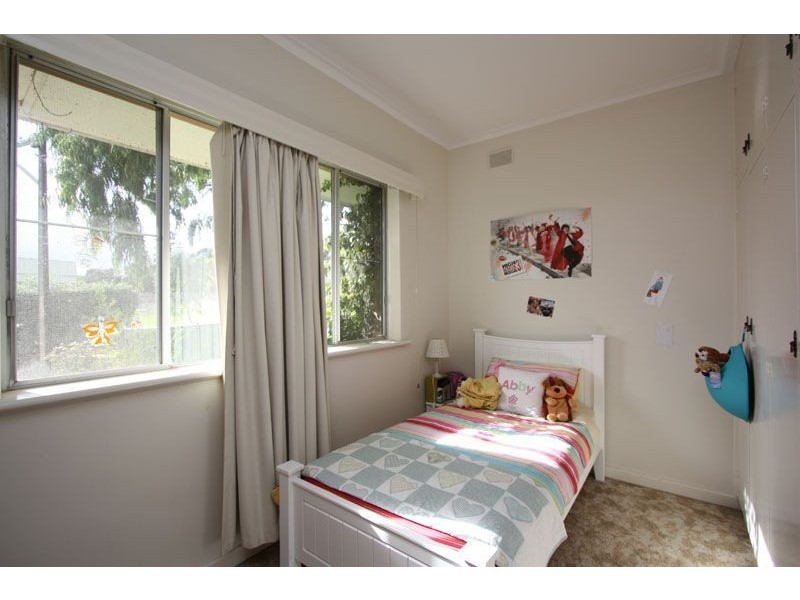 1 & 2/24 Gilles Road, Glen Osmond SA 5064