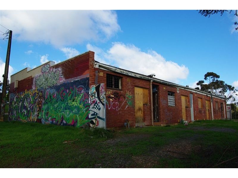 31, 35, 37 Robert Court, Para Hills SA 5096