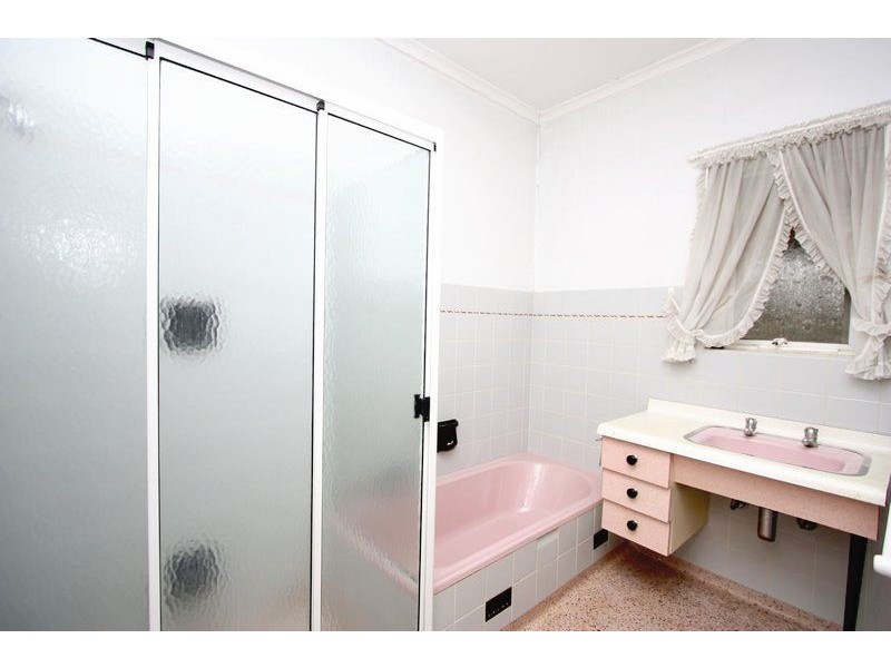 67 Ascot Avenue, Vale Park SA 5081