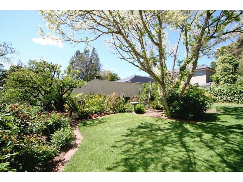 17 Carruth Road, Torrens Park SA 5062