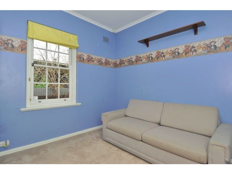 18 Woodmere Avenue, Paradise SA 5075