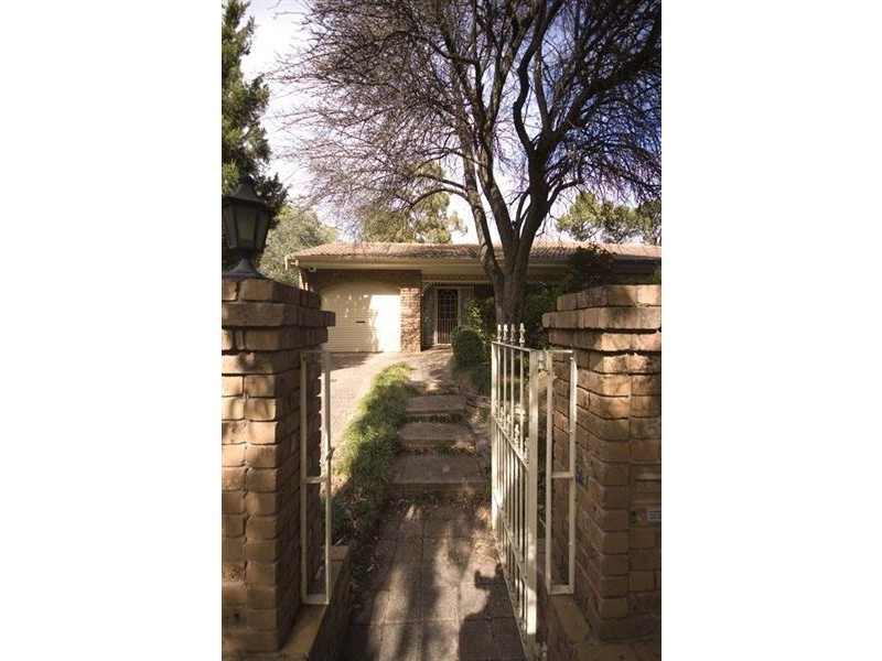52 Inverness Avenue, St Georges SA 5064