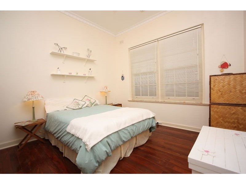 2 Penarth Avenue, Beaumont SA 5066