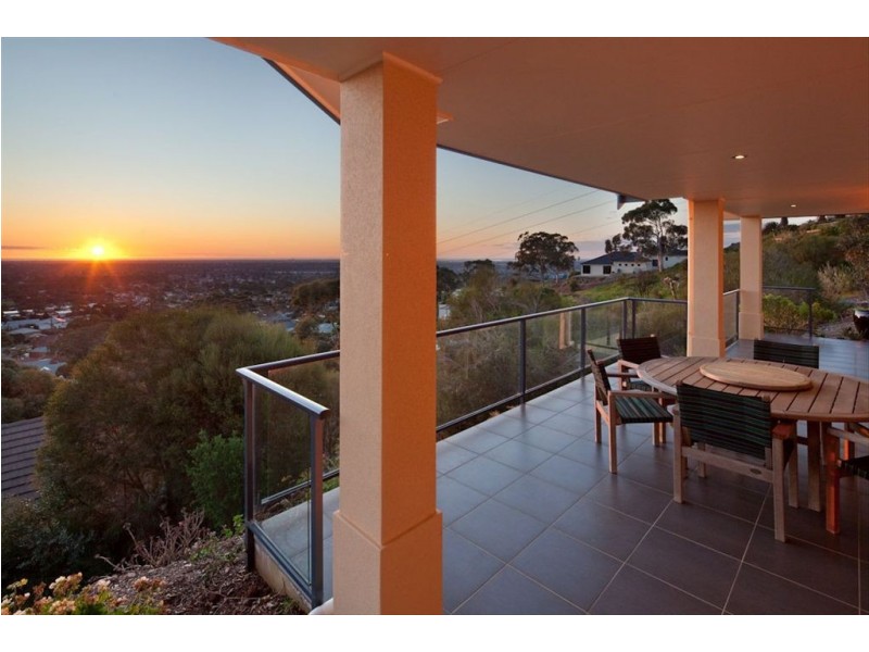 17 Coach House Drive, Teringie SA 5072