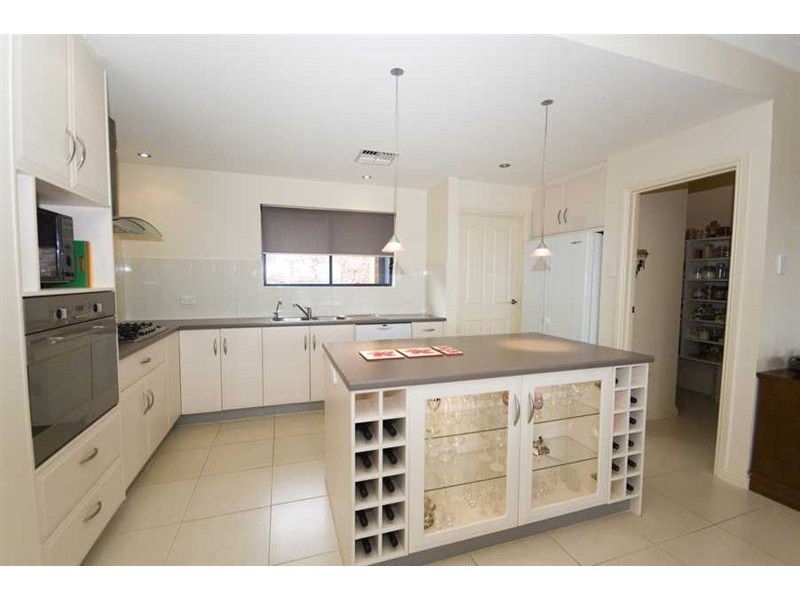 17 Coach House Drive, Teringie SA 5072