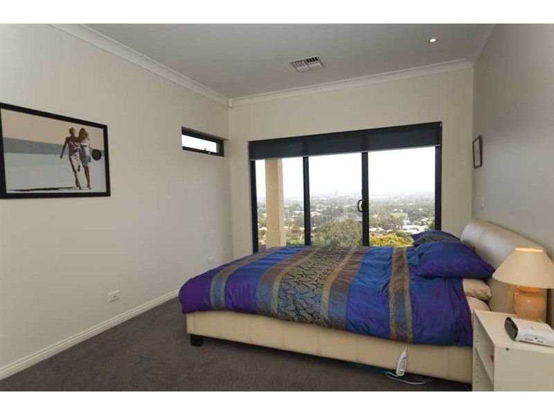 17 Coach House Drive, Teringie SA 5072