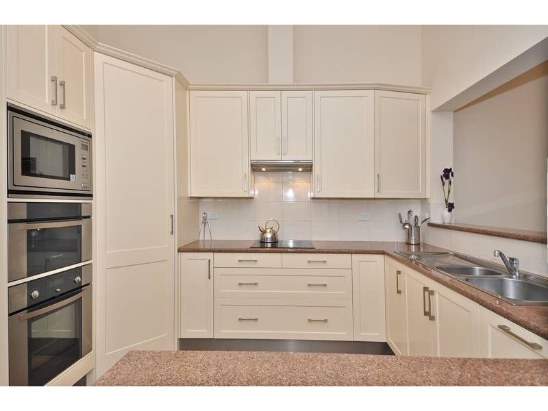 27 McKenna Street, Kensington Park SA 5068
