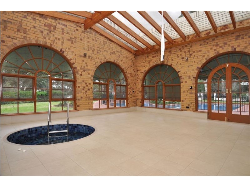 37 Shakespeare Avenue, Tranmere SA 5073