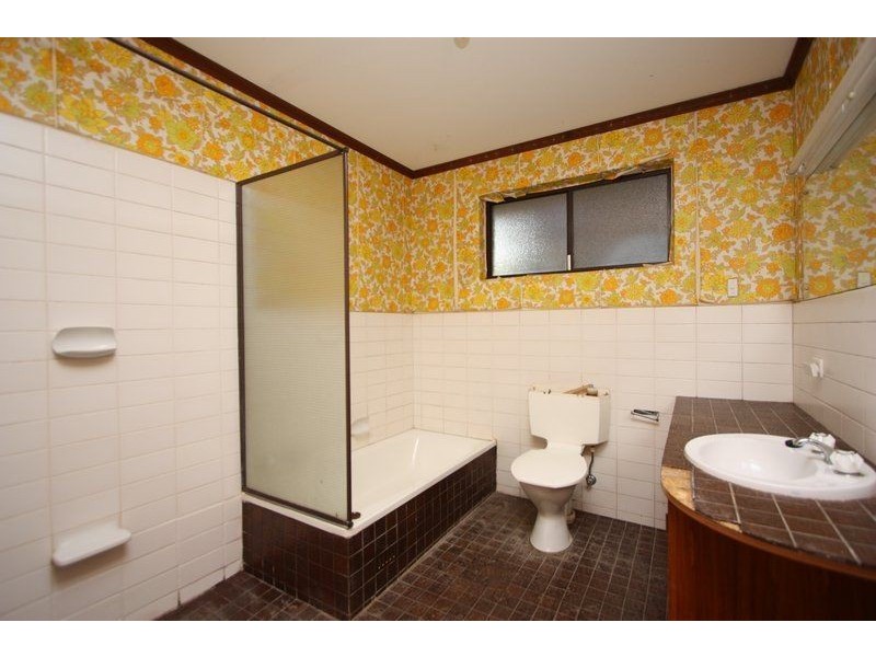 55 Waitara road, Banksia Park SA 5091