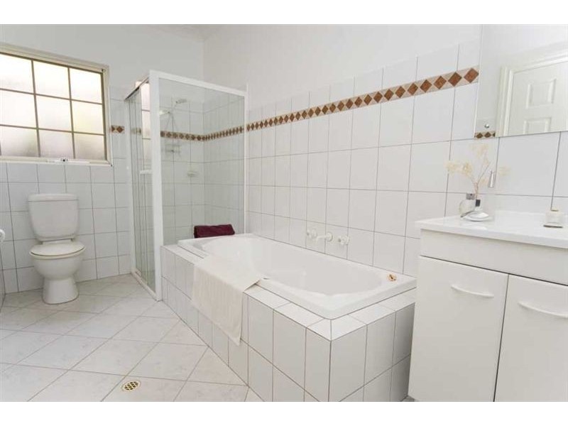 1B Kincardine Avenue, St Georges SA 5064