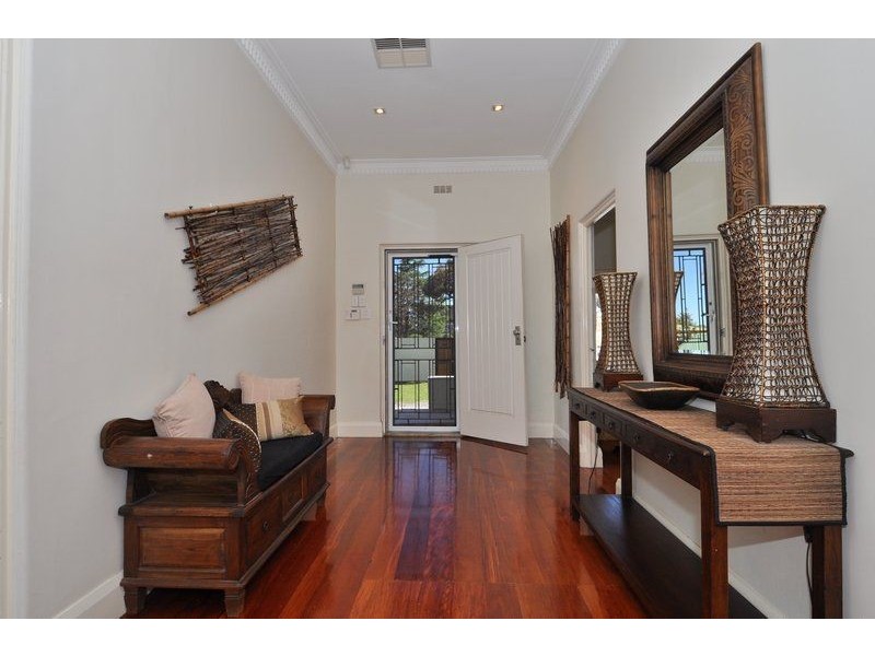 39 Elderslie Avenue, Fitzroy SA 5082