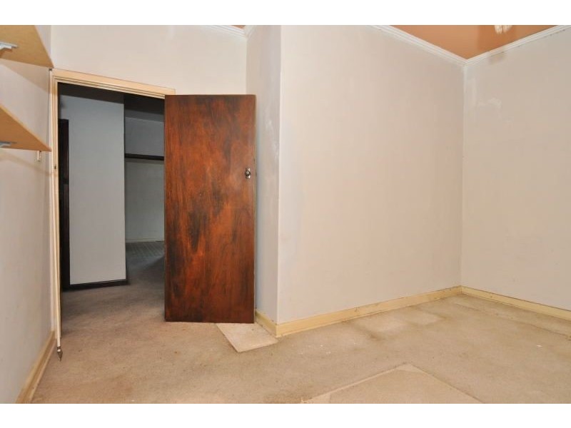 15 Ascot Avenue, Vale Park SA 5081