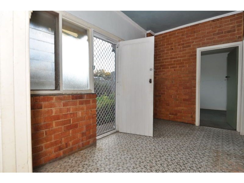 15 Ascot Avenue, Vale Park SA 5081