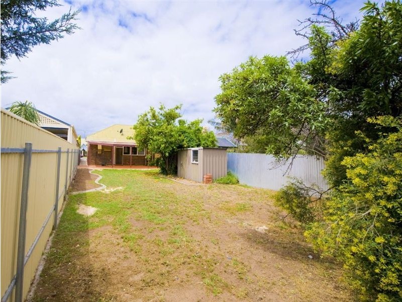 2/46 Barker Avenue, Findon SA 5023